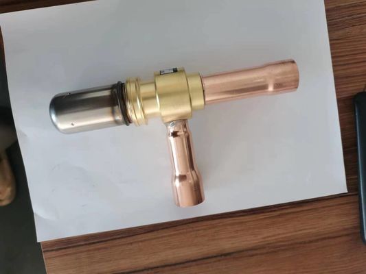 kwaliteit  Hitachi Water Chiller Accessories Electronic Expansion Valve G7C03588A fabriek