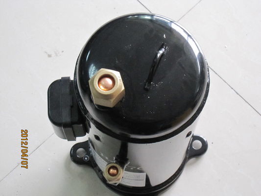 HITACHI-omvormergestuurde compressoren 404DHD-64D1